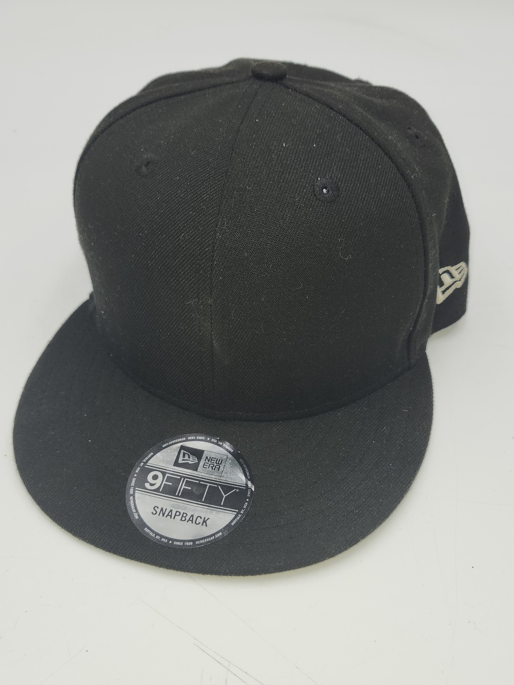 New Era 9FIFTY Black Snapback Hat